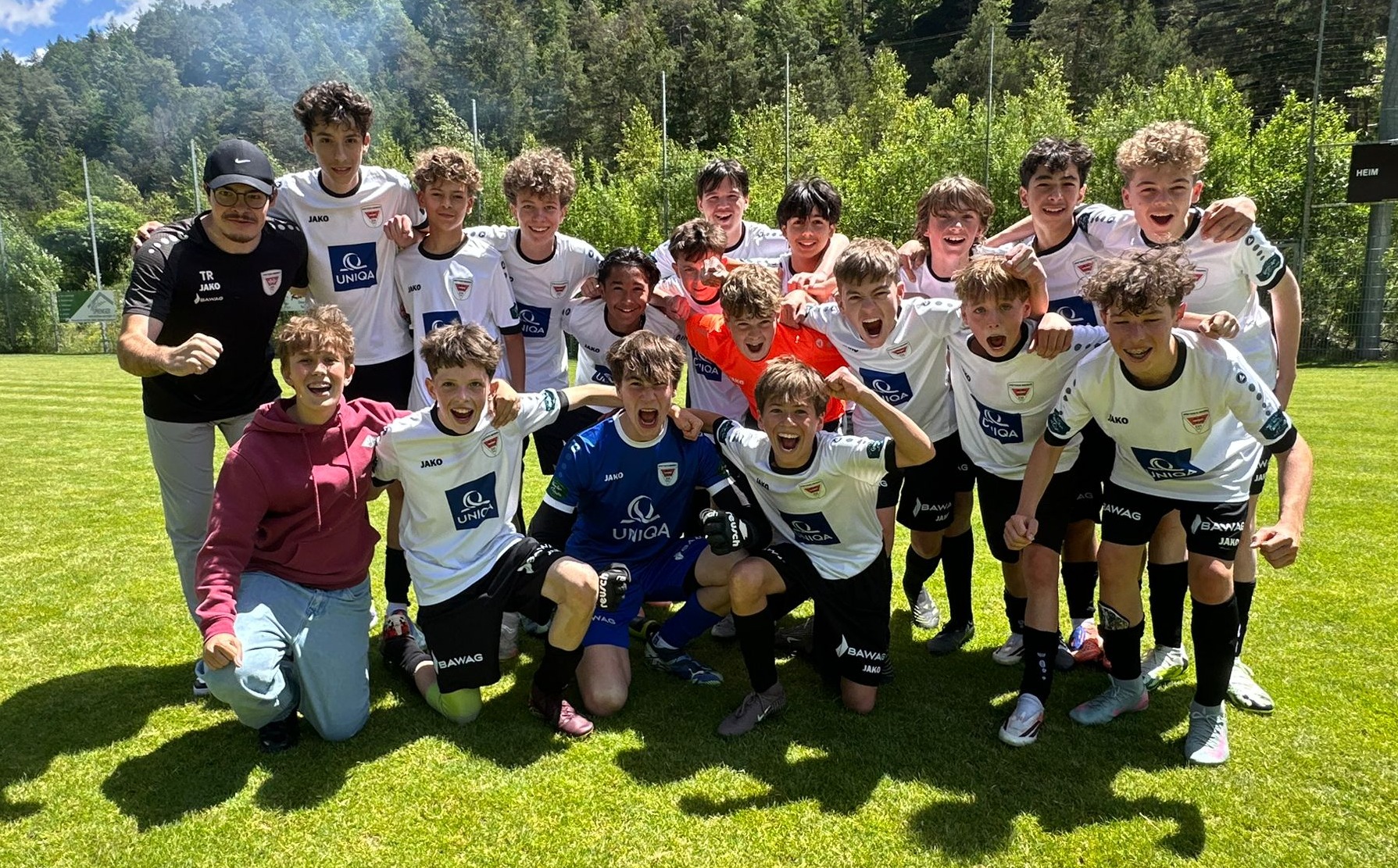 U14 holt Gruppensieg! - Bild 1